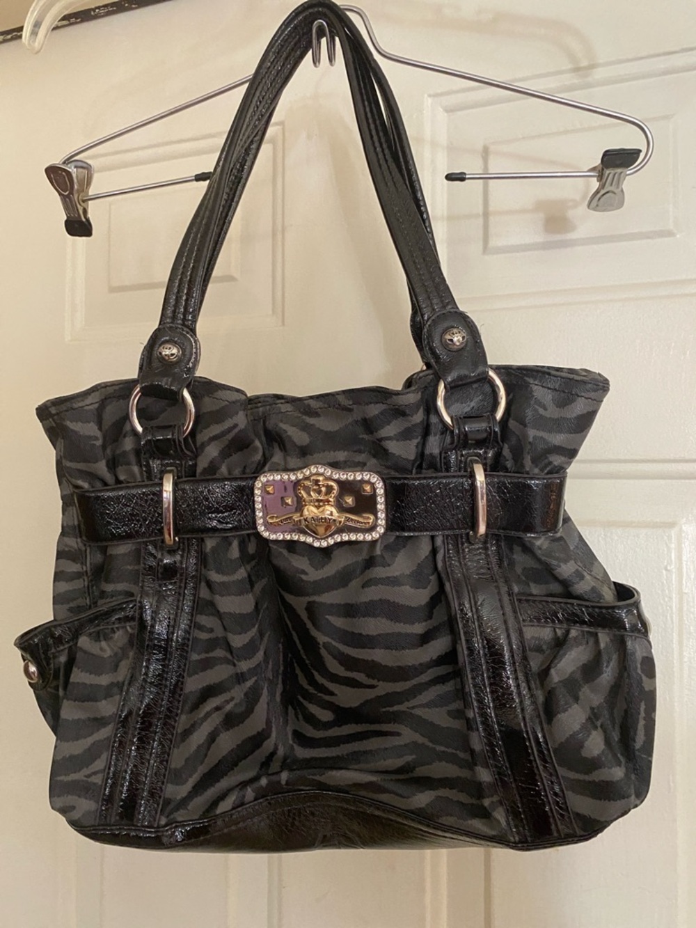 Kathy van Zeeland Black Zebra-Type Print Shoulder Bag - Picture 4 of 16